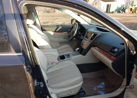 2012 Subaru Outback 3.6R Limited z USA, uszkodzony, nr VIN 4S4BRDLCXC2267551